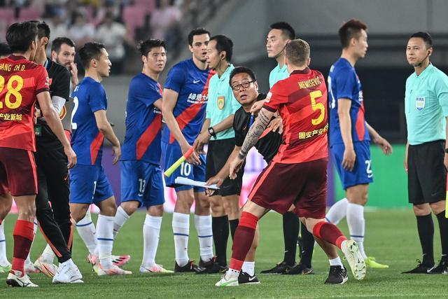 老鹰愿促成库明加先签后换 不愿接收球员